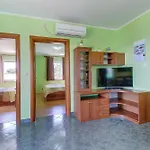 Apartments And Rooms By The Sea Nerezine, Losinj - 11815 Gostinjska kuća Nerezine