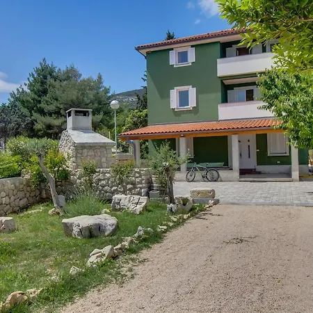 And By The Sea Nerezine, Losinj - 11815 招待所